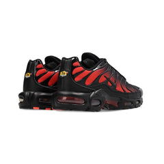 Max Plus TN 'Black Light Crimson' (2025)