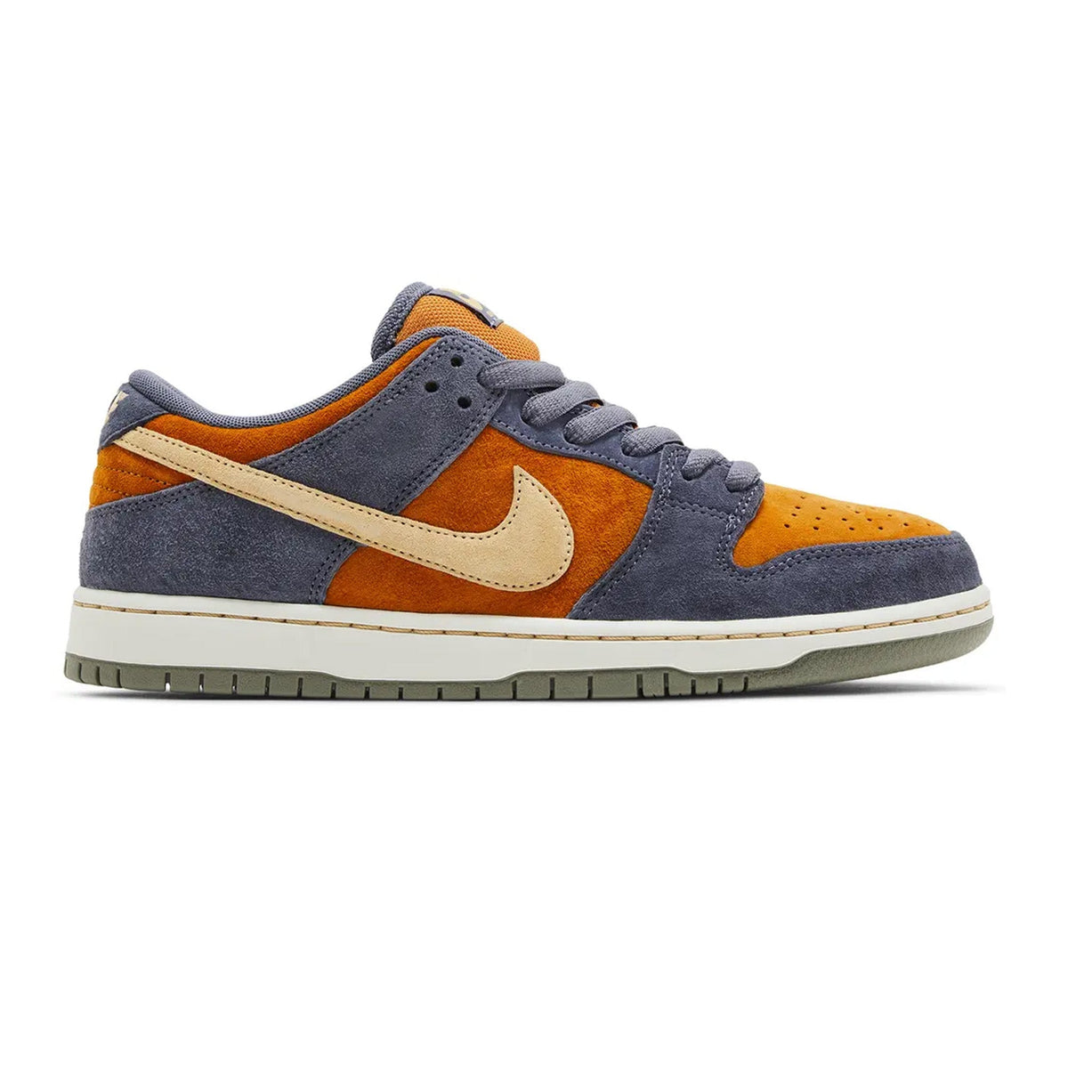 SB Low 'Light Carbon Monarch' (2024)