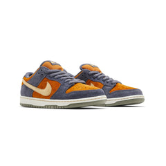 SB Low 'Light Carbon Monarch' (2024)